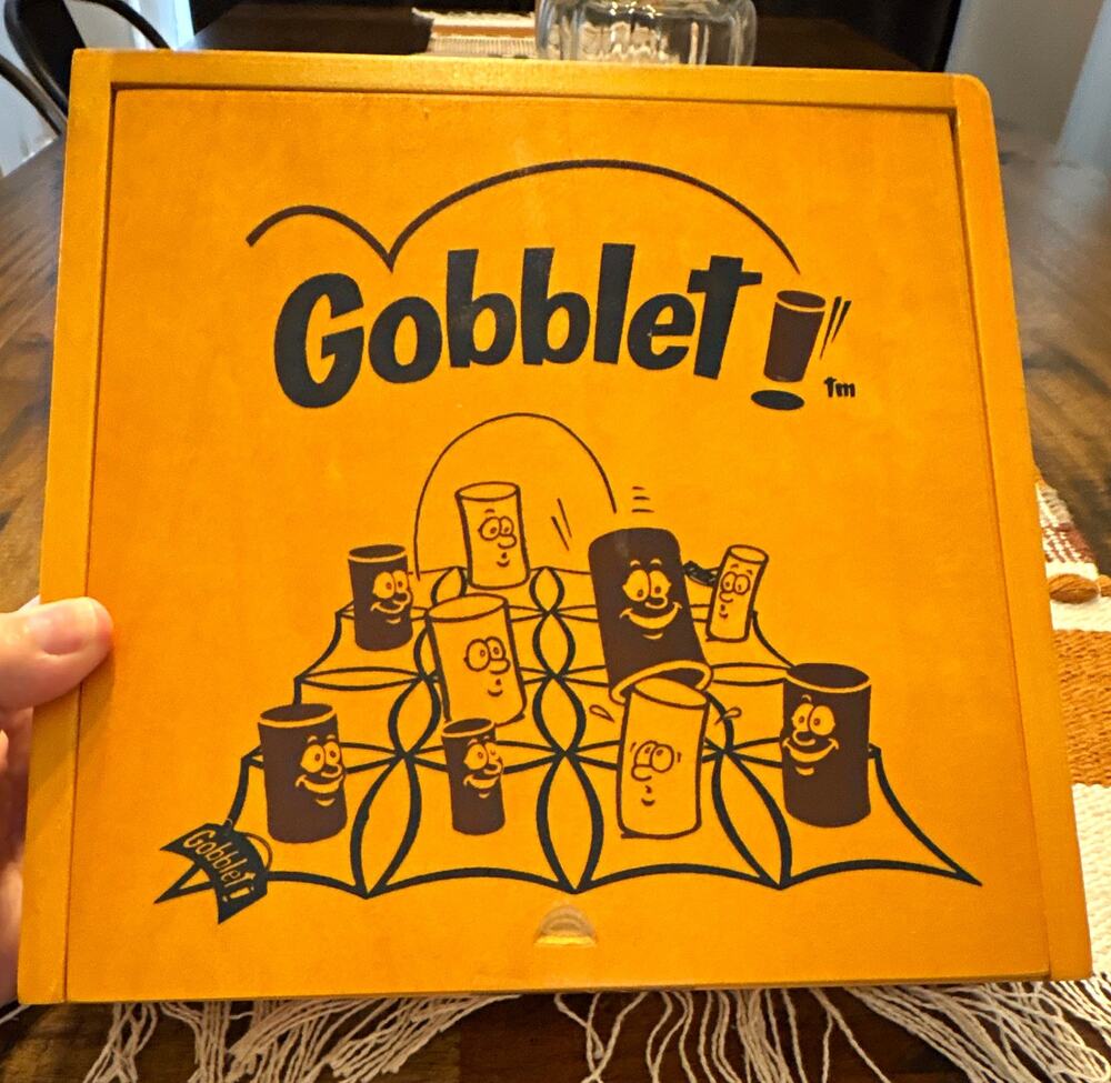 Blue Orange Games Gobblet! Strategy Board Game Wooden 2+ Players 7+ Dr. Toy